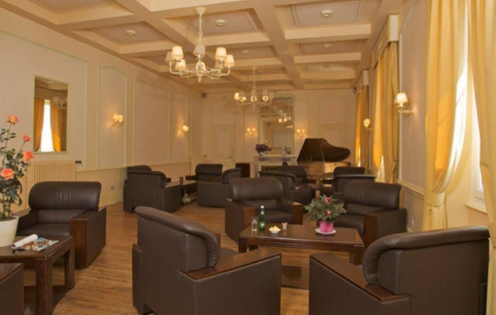 Grand Hotel Des Bains Вал-ле-Бан Екстериор снимка